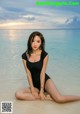 Beautiful Park Soo Yeon in the beach fashion picture in November 2017 (222 photos) P174 No.833eb5
